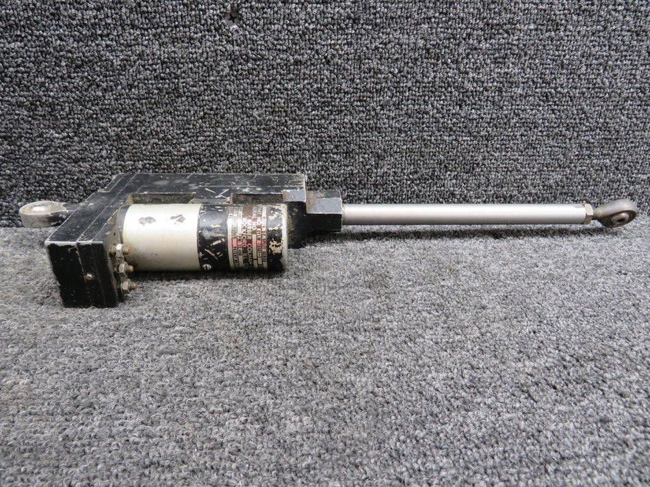 SYLC9548-1, DYLM73501-1 Barber Colman Linear Actuator Assembly (Volts: 28)