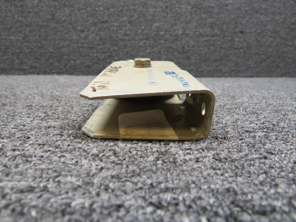 047-3615-01 Beechcraft 58 Tail Middle Pulley Bellcrank