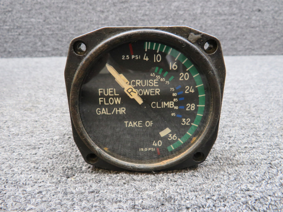 AN5772-1A-34 Ranco Dual Fuel Pressure Gauge (Worn Face)
