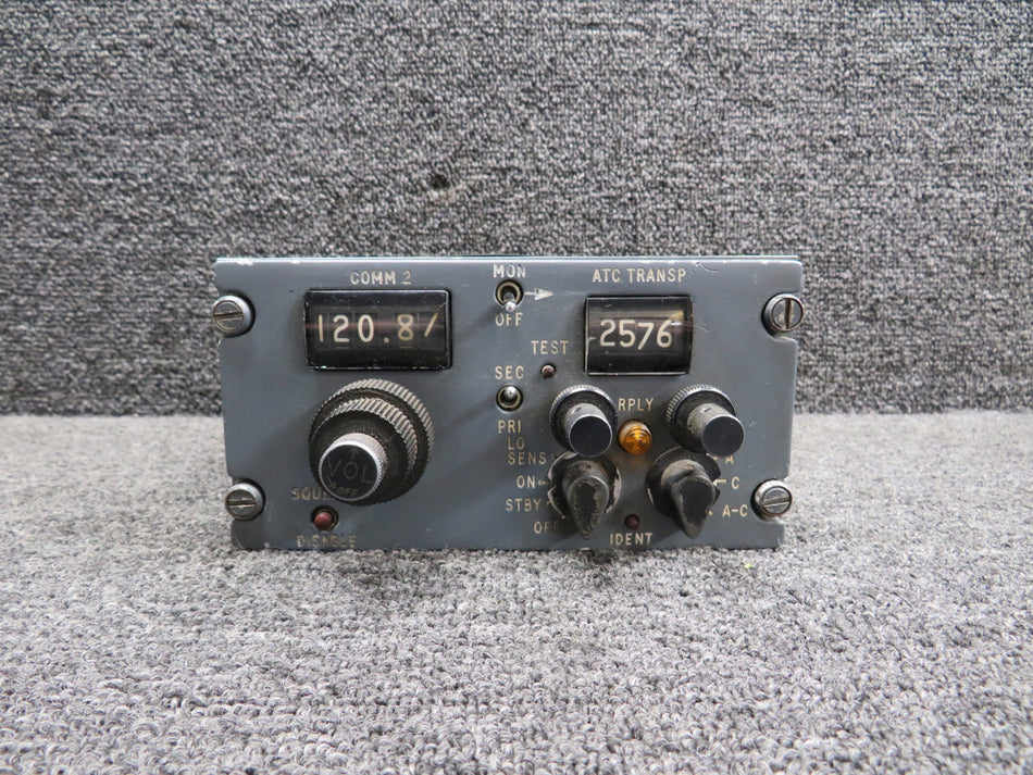 2488621-4 Learjet 25B Comm-2 and Transponder Control Panel