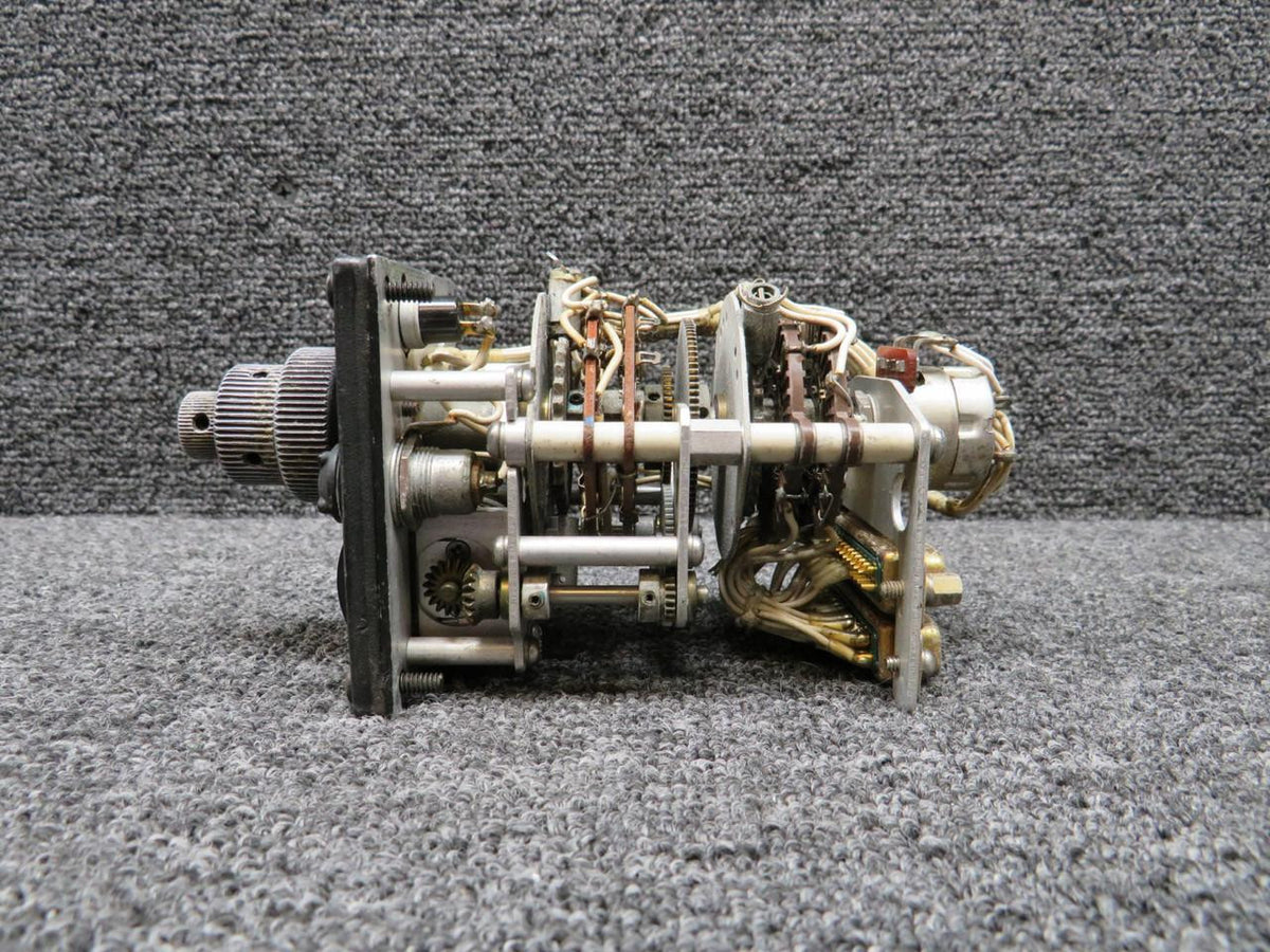 Fairchild Aviation Fairchild SA-226-TC VHF Comm-2 Communication Control (Worn Knobs)