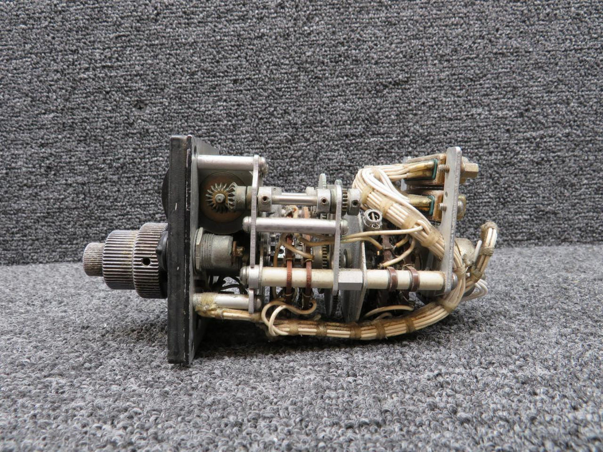 Fairchild Aviation Fairchild SA-226-TC VHF Comm-2 Communication Control (Worn Knobs)