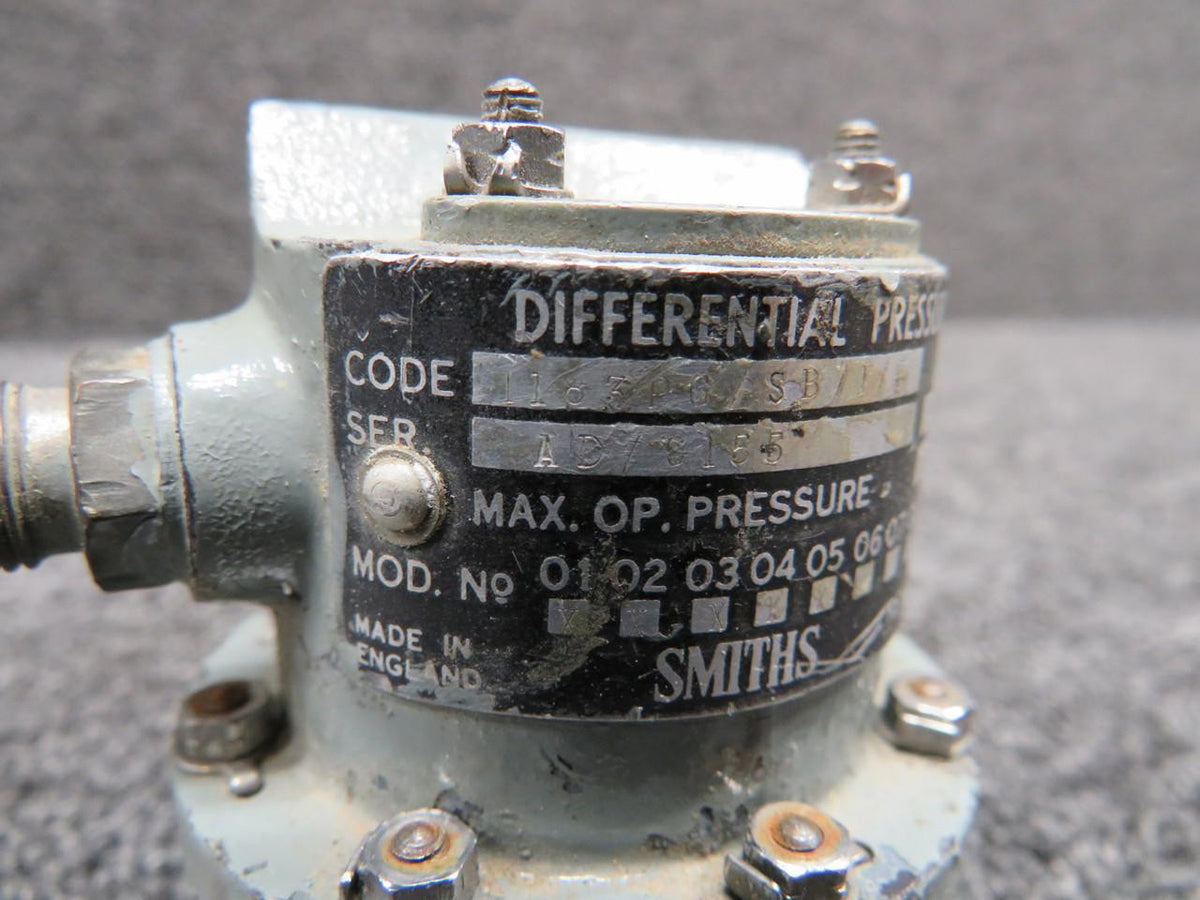 Smiths 1183PG-SB-1-3 Smiths Differential Pressure Switch with Mods (Worn Paint)