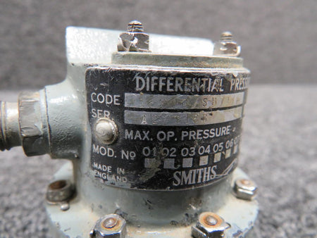 Smiths 1183PG-SB-1-3 Smiths Differential Pressure Switch with Mods (Worn Paint)