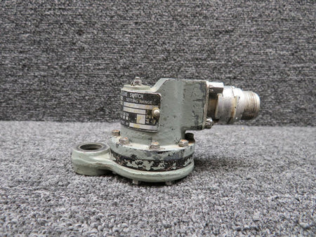 Smiths 1183PG-SB-1-3 Smiths Differential Pressure Switch with Mods (Worn Paint)