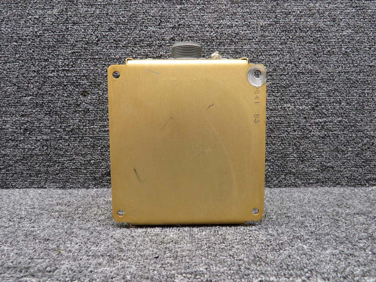 Phoenix VR-1010-24-2C (Alt: 6608090-1) Phoenix DC Voltage Regulator (Worn Mount Hole)