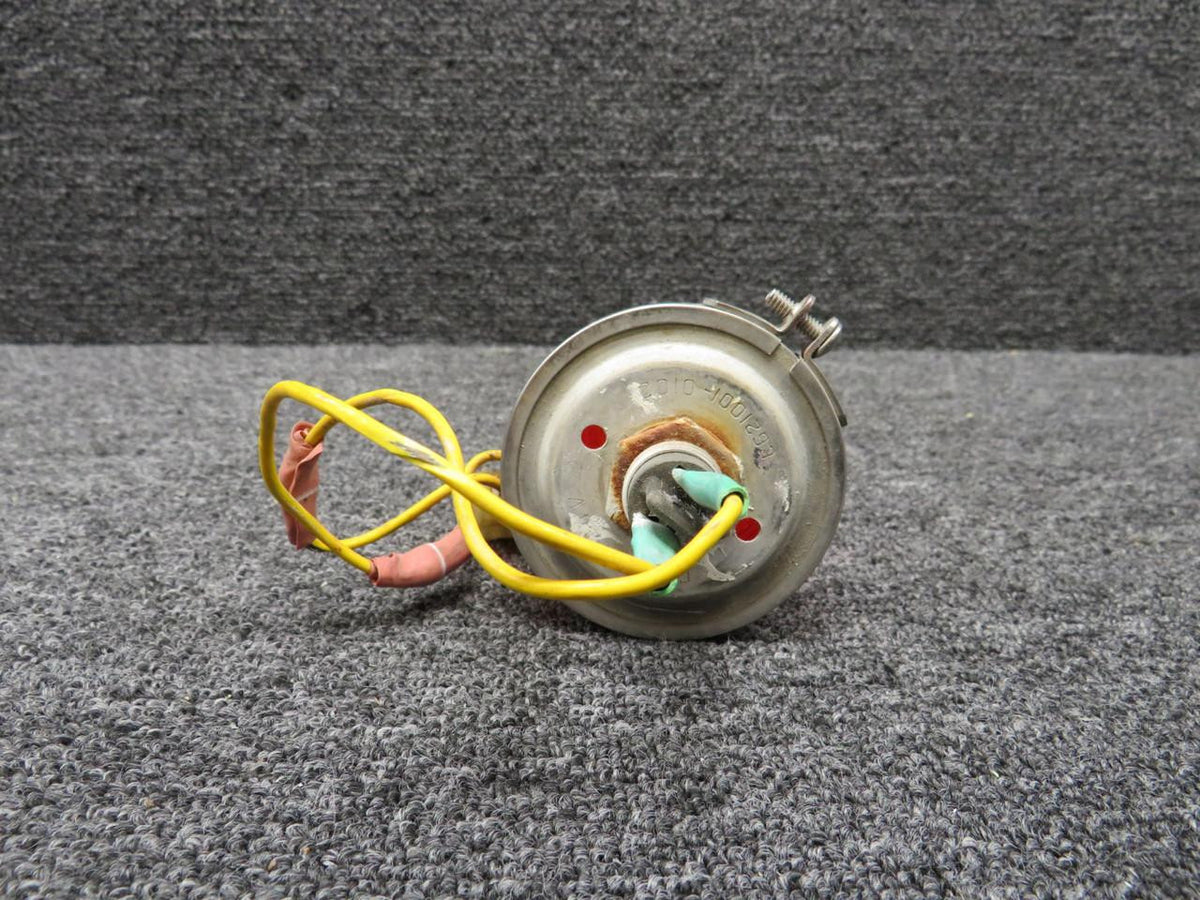 Cessna Aircraft Parts C621001-0102 (Use: 151-0006) Cessna Flashing Beacon (24V) (Core)