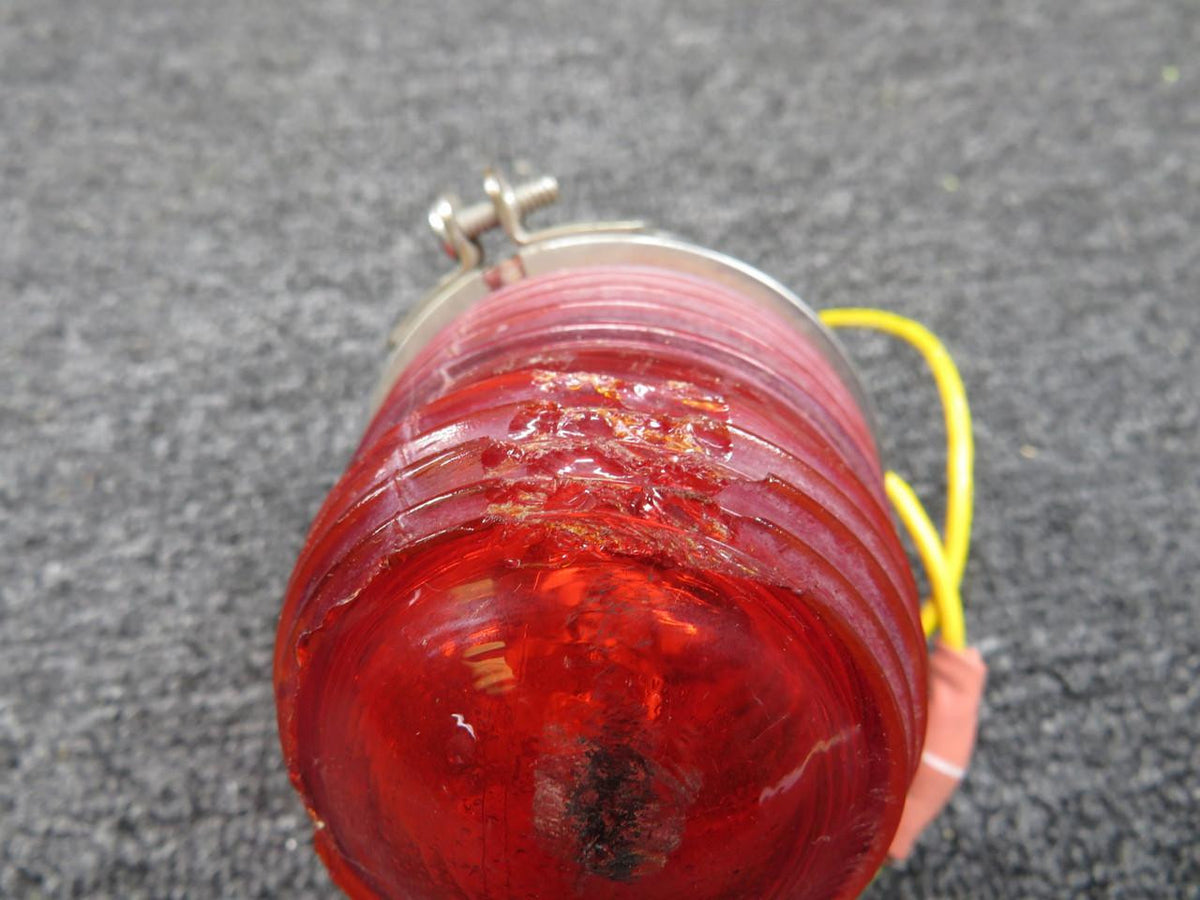 Cessna Aircraft Parts C621001-0102 (Use: 151-0006) Cessna Flashing Beacon (24V) (Core)