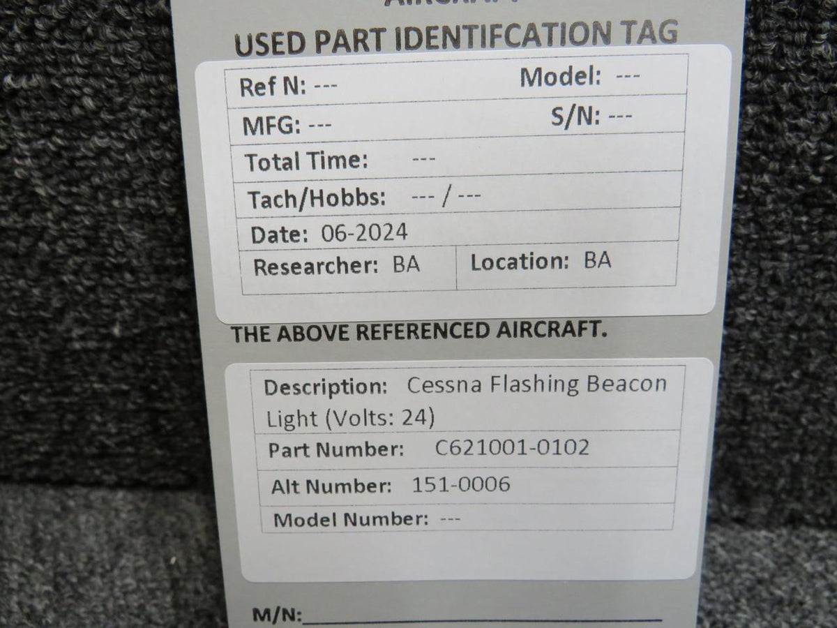 Cessna Aircraft Parts C621001-0102 (Use: 151-0006) Cessna Flashing Beacon (Volts: 24)