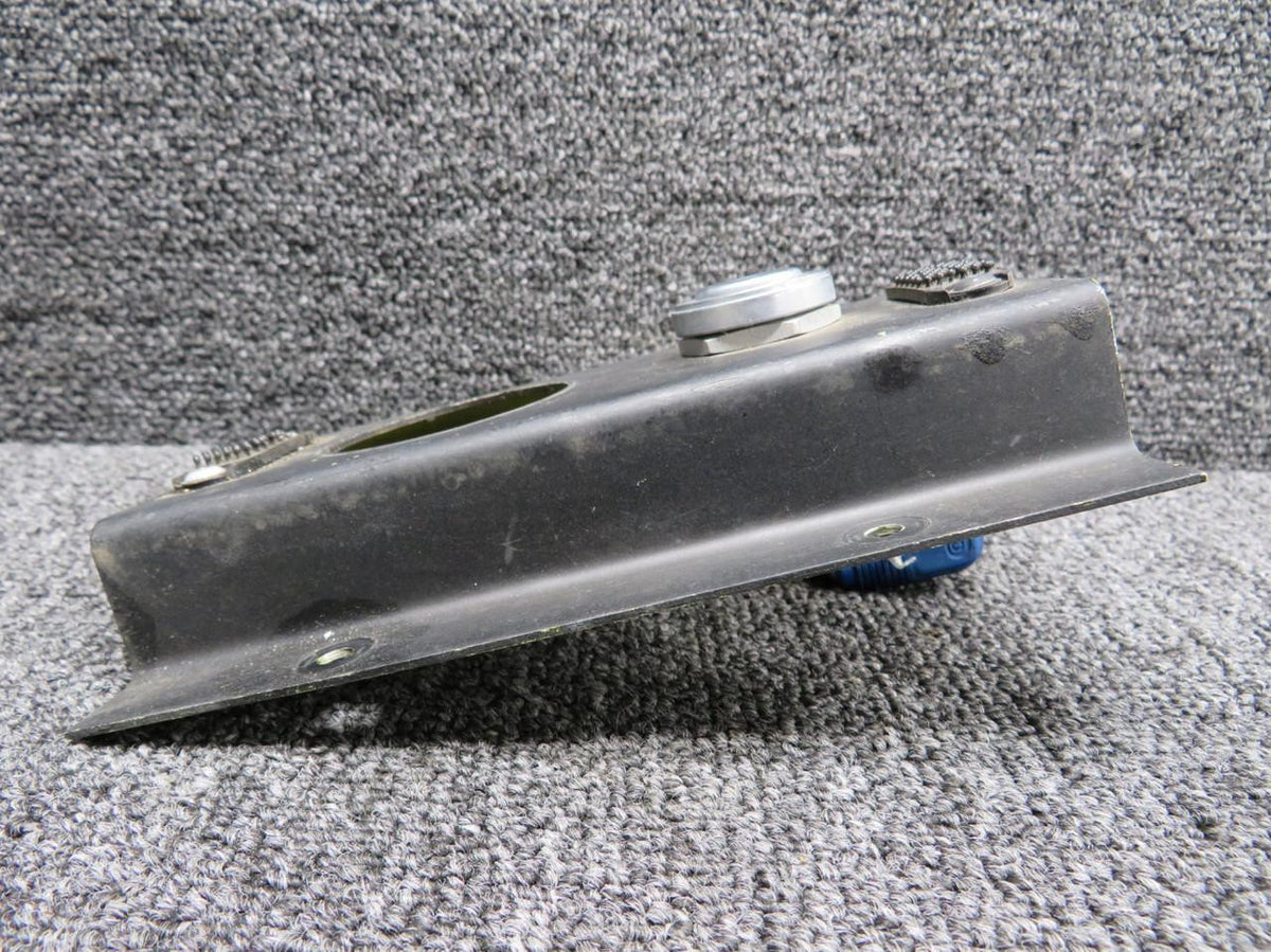 Does Not Apply 102-560000-60, Z909 Beechcraft 58P Oxygen Valve Bracket Assembly (PSI: 5-100)