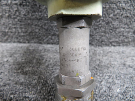 Valcor V5000-121 Valcor ENG Corp Valve Shut Off Flow with Pressure Vessel & Check Valve