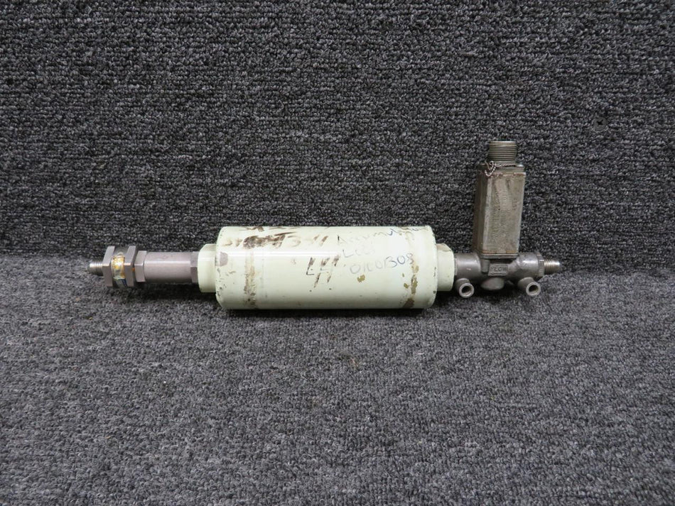 Valcor V5000-121 Valcor ENG Corp Valve Shut Off Flow with Pressure Vessel & Check Valve