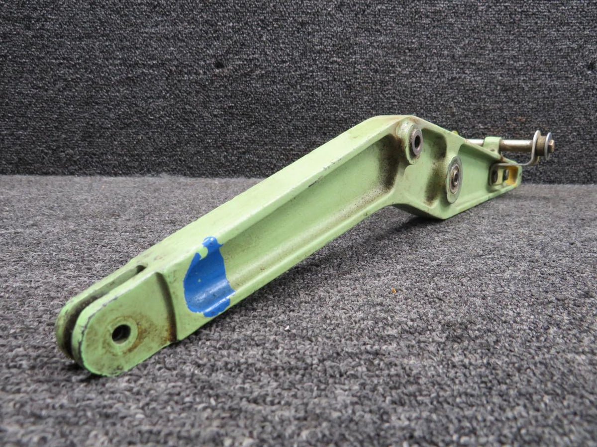 Beechcraft 58 Tail Bellcrank