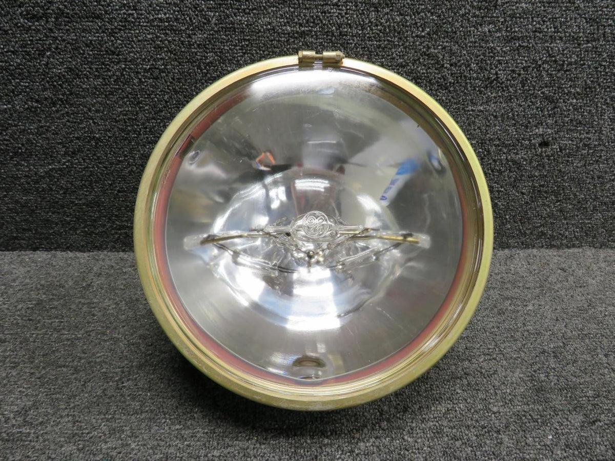 Teleflex 4160818 Teleflex Syneravia Landing Light (New Old Stock)