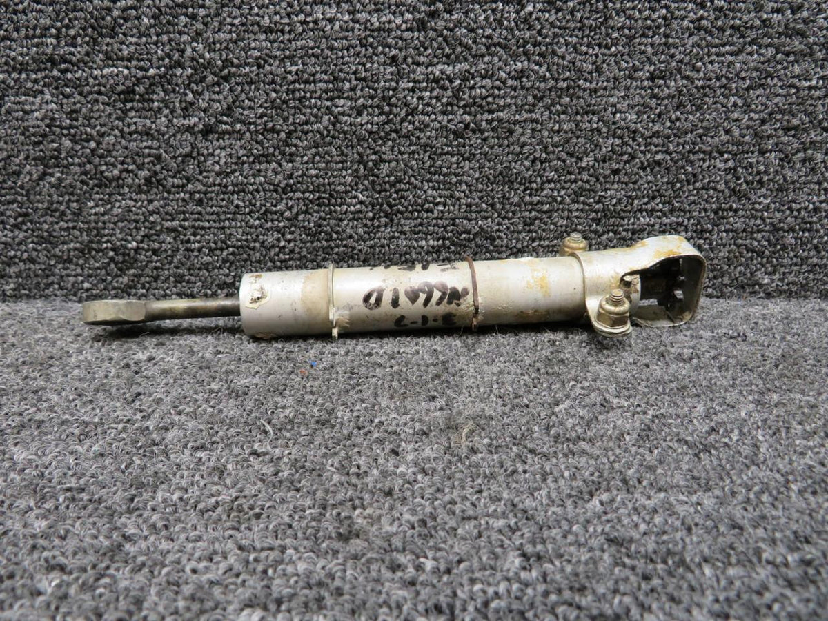 Cessna Aircraft Parts 1260074-1 Cessna 172N Elevator Trim Actuator Assembly (Worn)