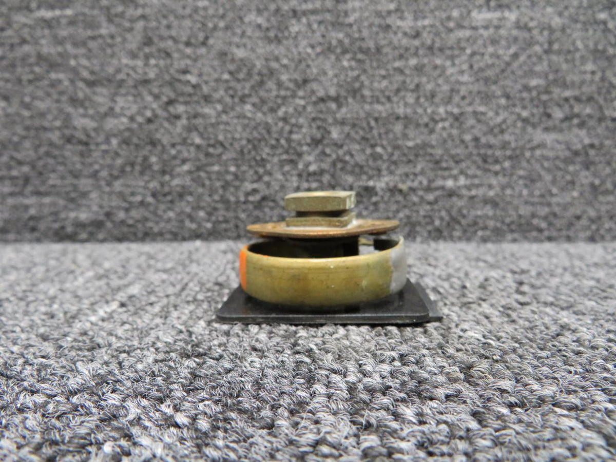 Does Not Apply Oil Pressure Gauge (Range: 0-100)