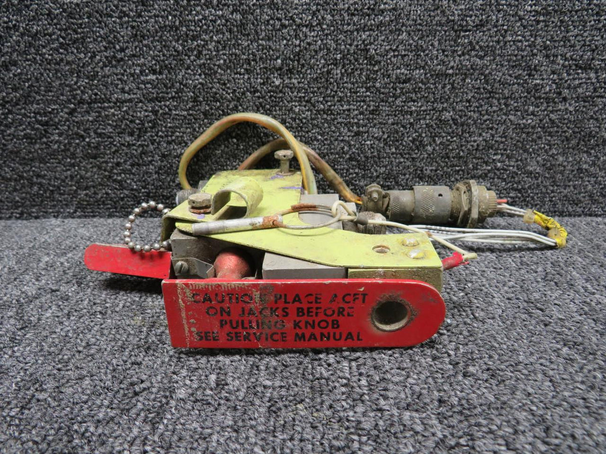 Does Not Apply 101-580107-15 Beechcraft C-99 Hydraulic Service Valve Assembly