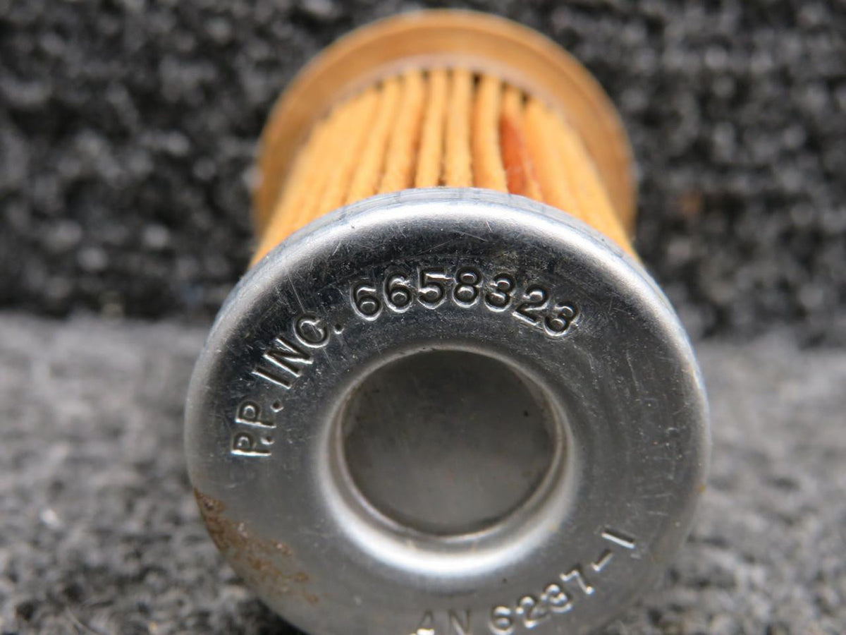 Purolator 6658323 Purolator Technologies Filter Element (New Old Stock)