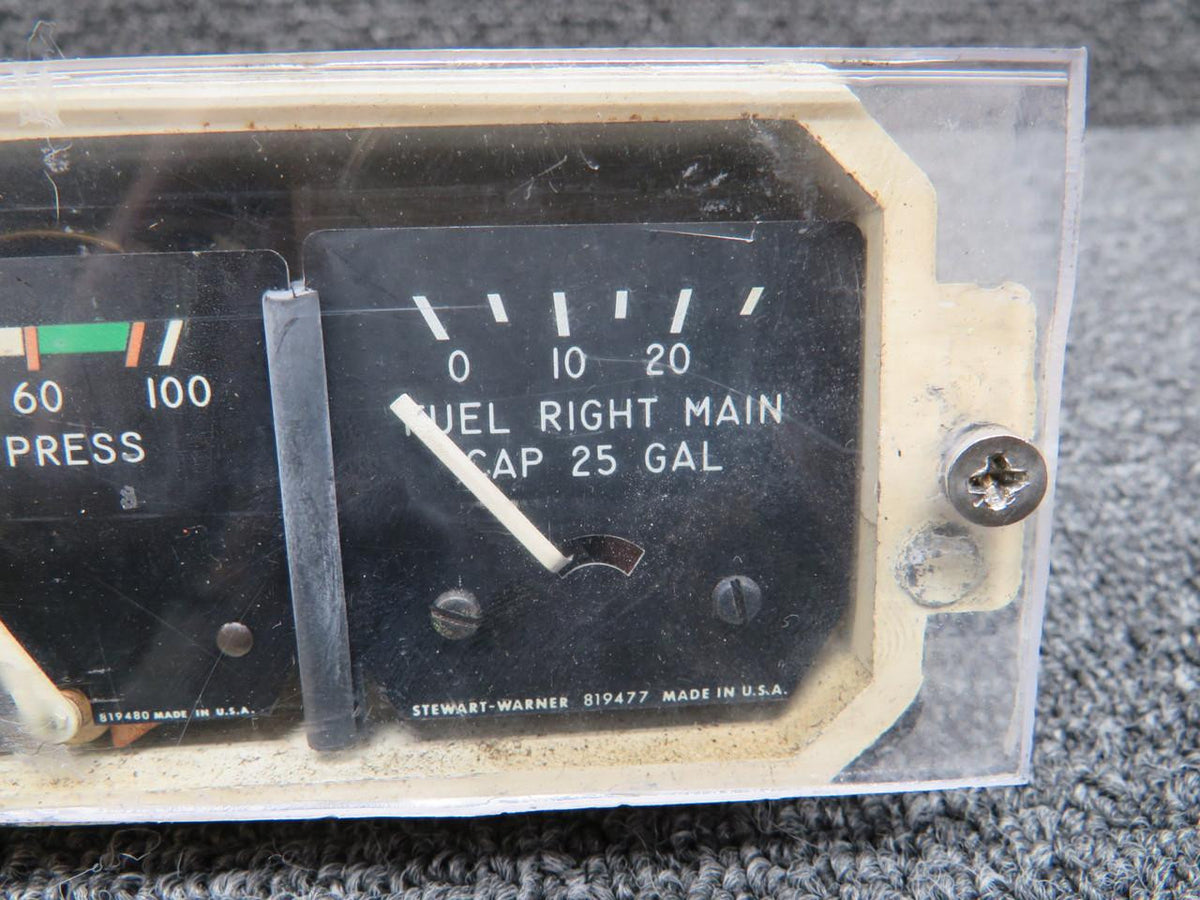 Stewart-Warner 819478, 819481, 820338 Stewart-Warner Fuel and Oil Engine Indicator Cluster