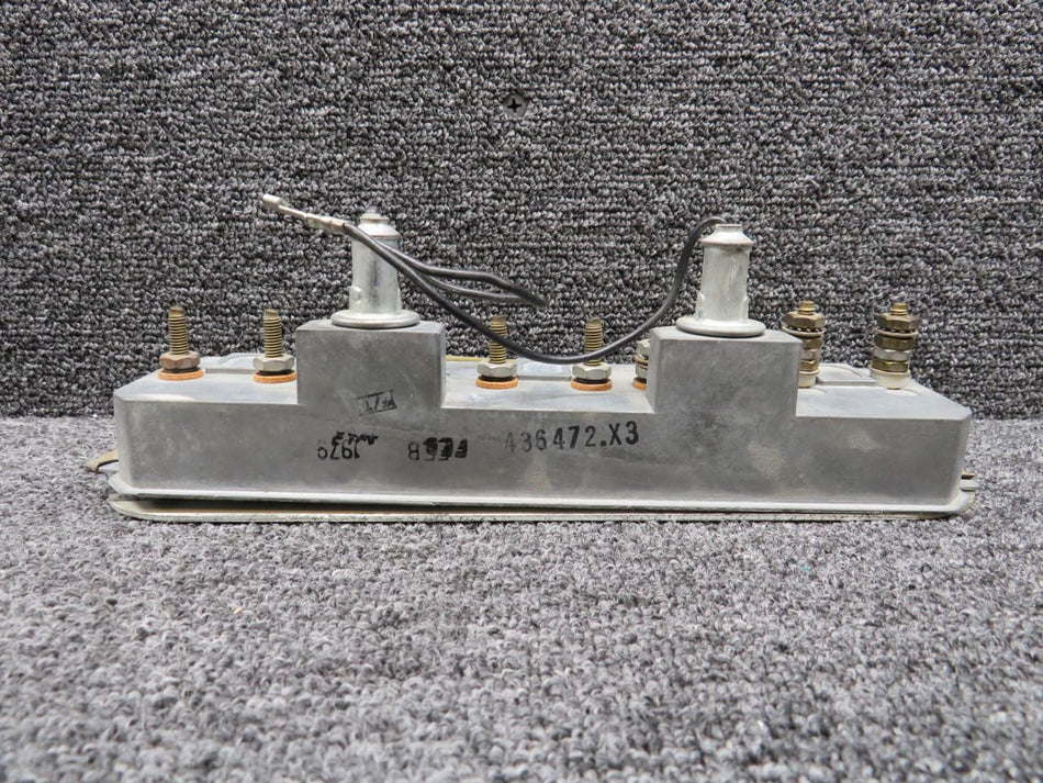 Stewart-Warner 95241-021 Instrument Gauge Cluster Assembly LH (Chipped Face Plate)