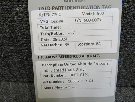 United Instruments 3001-0101 (Alt: C668511-0101) United Altitude Pressure Indicator, Lighted