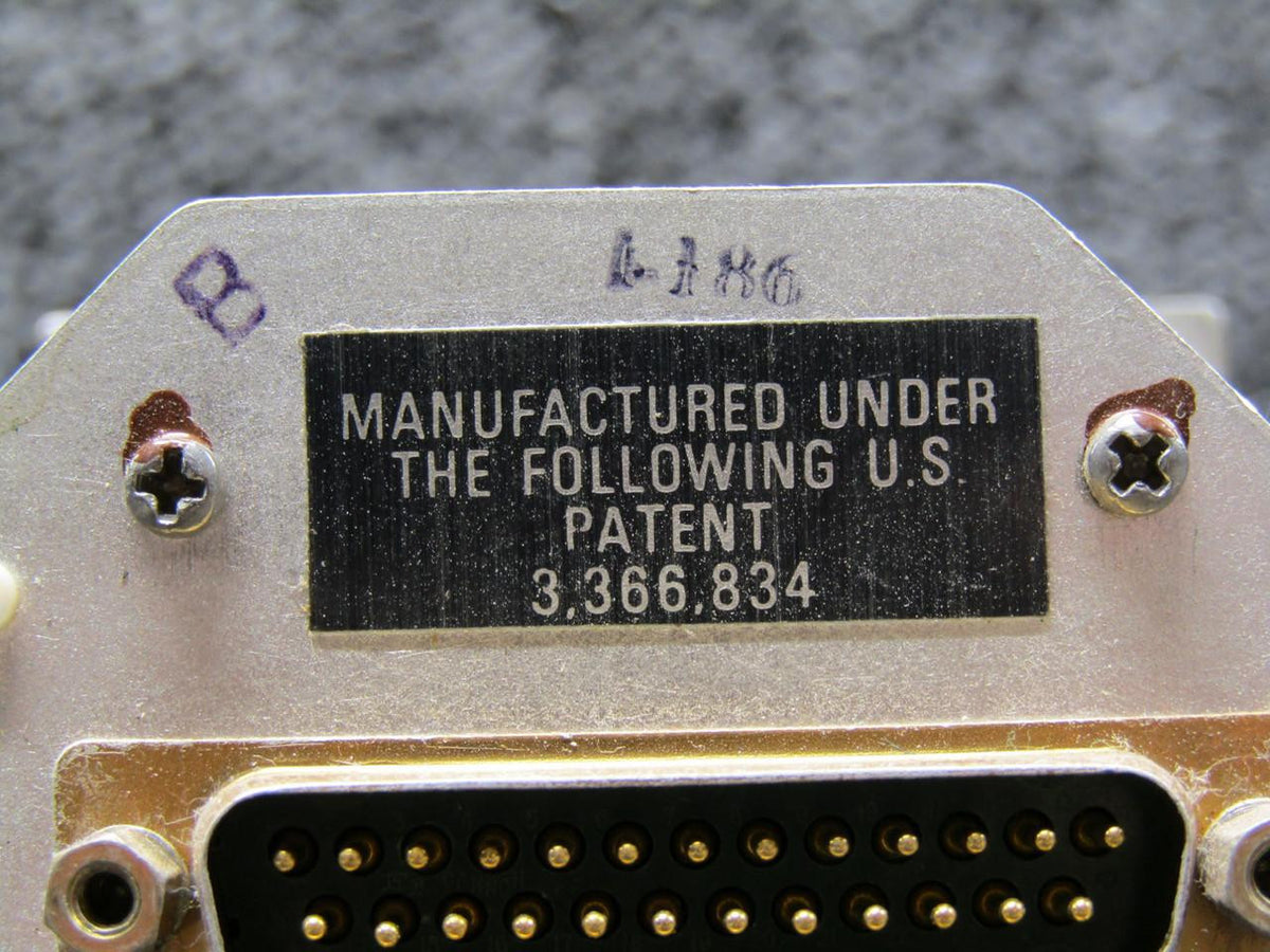 King Radio 071-1043-02 King Radio KFS-570B Control ATC Transponder