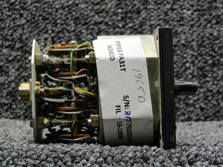 King Radio 071-1043-02 King Radio KFS-570B Control ATC Transponder