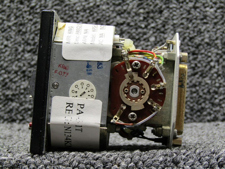 King Radio 071-1043-02 King Radio KFS-570B Control ATC Transponder (No Knob)