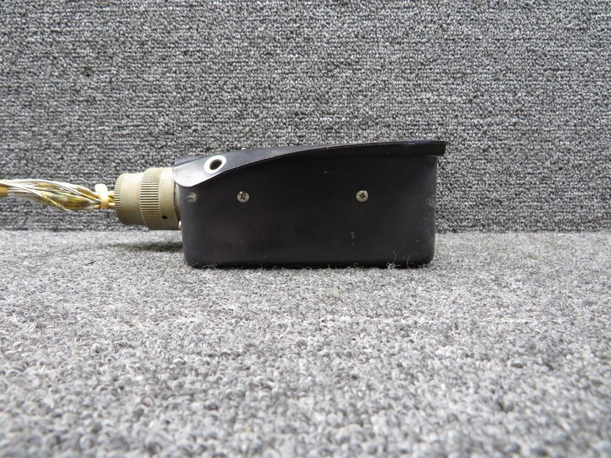 Eldec 08748-8-053-07 Eldec Solid State Proximity Switch (Dented)