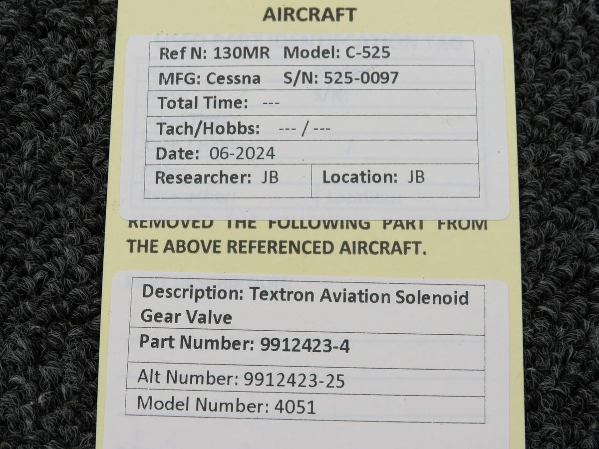 textron 9912423-4 (Use: 9912423-25) Textron Aviation Solenoid Gear Valve
