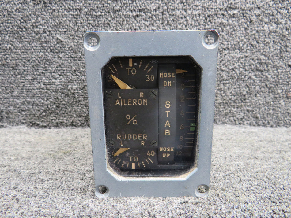 4863-I9 Brion Leroux Tri Indicator (Worn Screen)