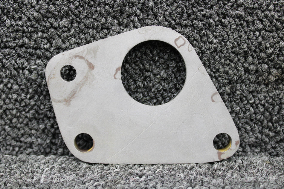 20824-000 Piper Torque Plate LH (Thickness: .375â€, Holes CTC: .1875â€)