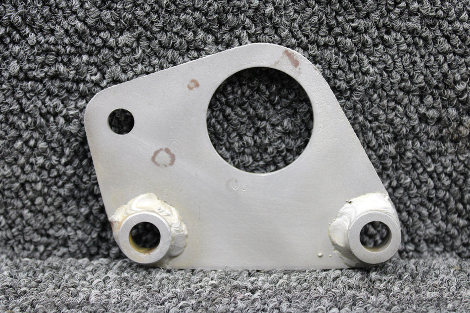 20824-001 Piper Torque Plate RH (Thickness: .375â€, Holes CTC: .1875â€)