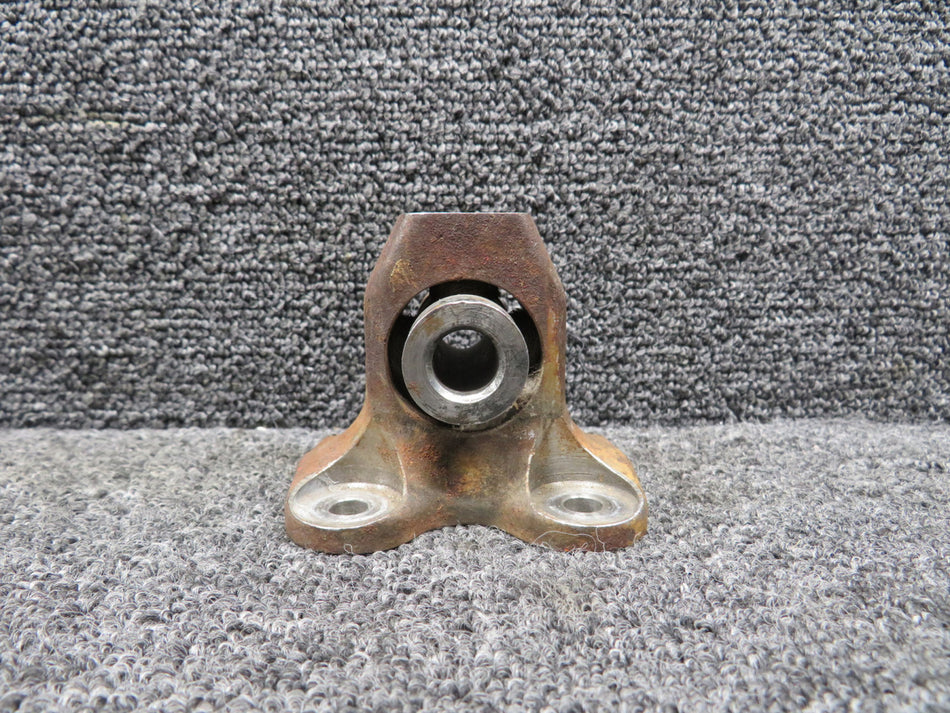0623010-509 Robinson Vibrashock Engine Mount
