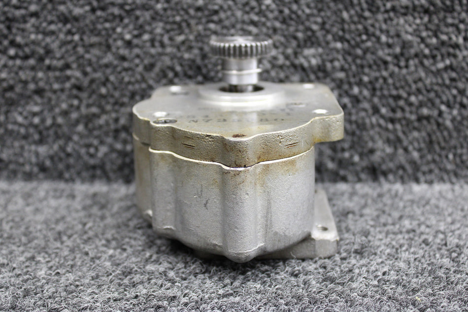0894000-2 Cessna 310N Landing Gear Actuator Reduction Unit