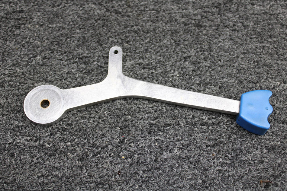 32600-000 Piper PA23-250 Propeller Control Lever LH