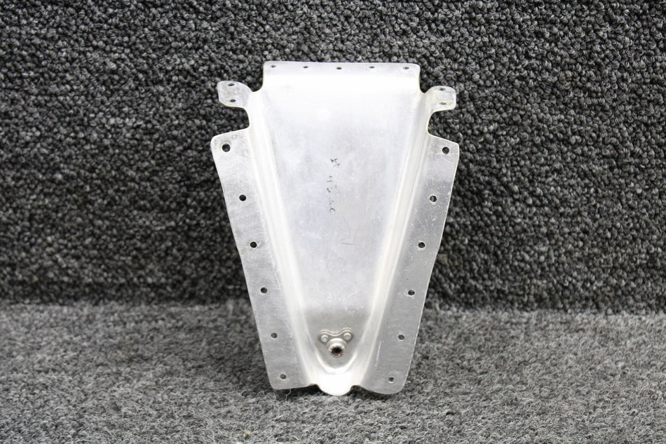 0511312-1 Cessna 172 Seat Attachment Bracket Aft