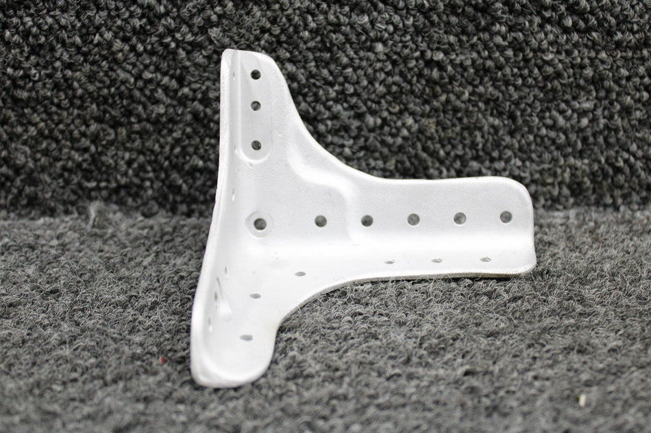 0713632-8 Cessna R182 Firewall to Tunnel Fitting RH (Bead Blasted)
