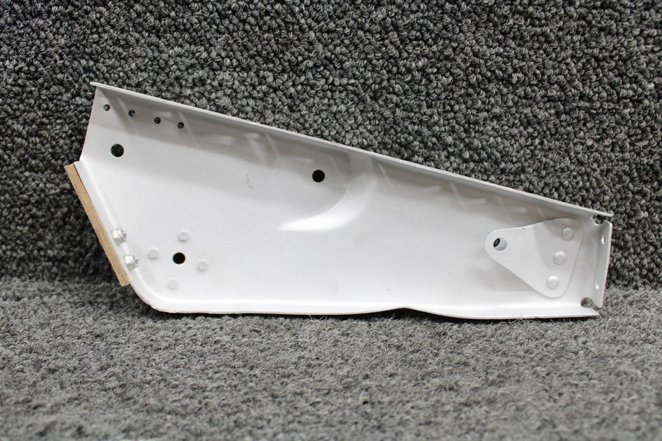 0712621-7 Cessna TR182 Elevator Bellcrank Bracket LH (Bead Blasted)