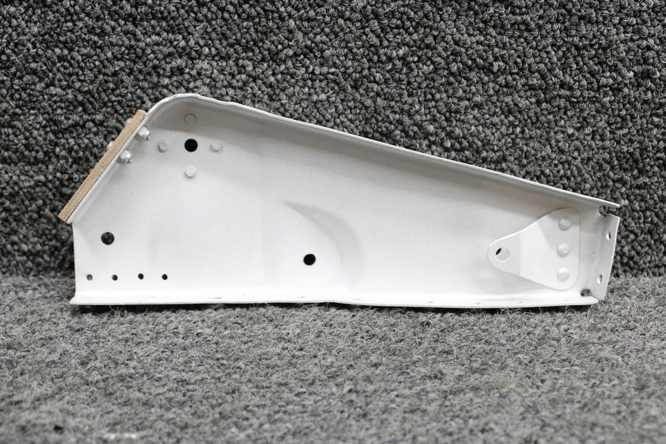 0712621-8 Cessna TR182 Elevator Bellcrank Bracket RH (Bead Blasted)