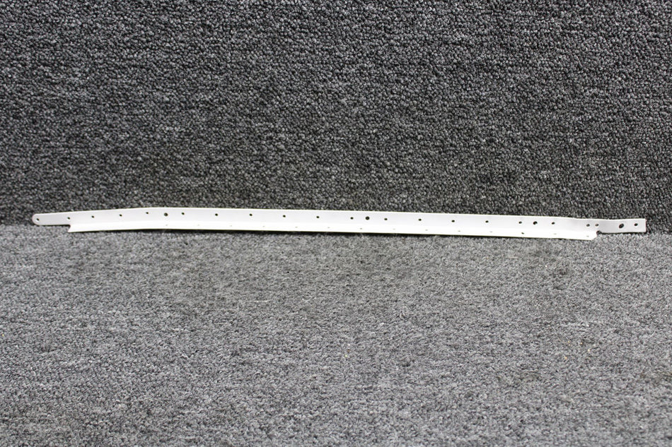 0712618-1 (Use: 0712618-3) Cessna 182N Bulkhead Support Angle LH (Bead Blasted)