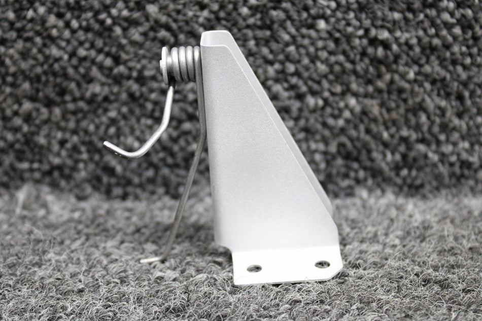 0713643-3, 0713643-1 Cessna 182H Rudder Trim Indicator and Support Assembly