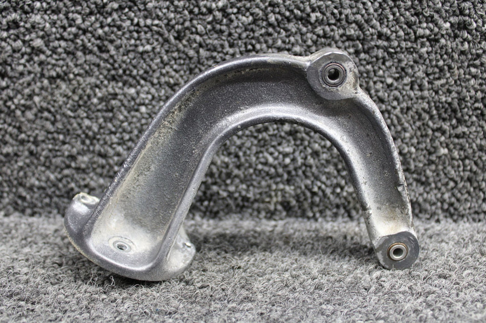 0843538-1 (Cast: 0843538-3) Cessna 310 Nose Gear Door Hinge Middle (Corrosion)