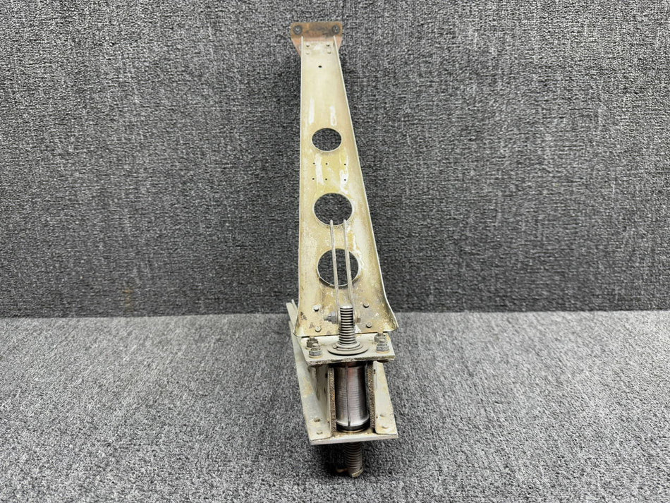 65244-000, 65245-000 Piper PA28 Elevator Stabilator Trim with Shaft and Link