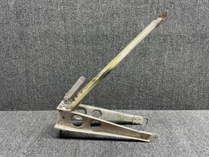 65244-000, 65245-000 Piper PA28 Elevator Stabilator Trim with Shaft and Link