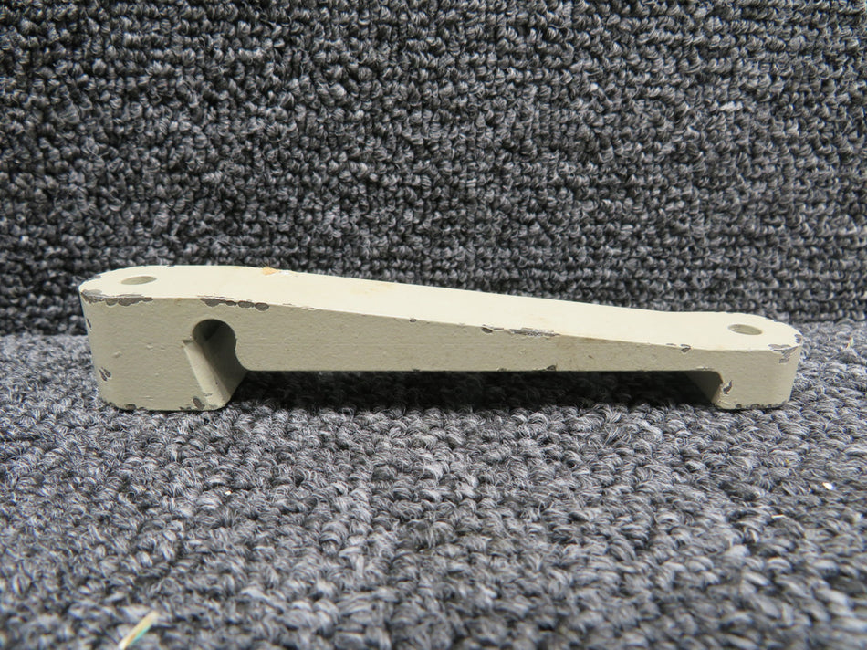 46038-000 Piper Baggage Door Holder Bracket
