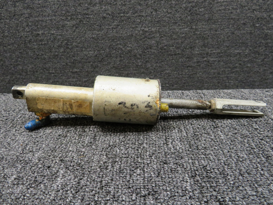 0541138-24 Cessna T303 Master Brake Cylinder Ass