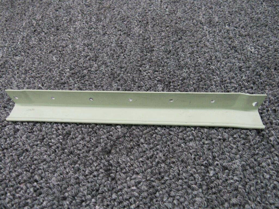 0713685-1 Cessna 182T Stiffener