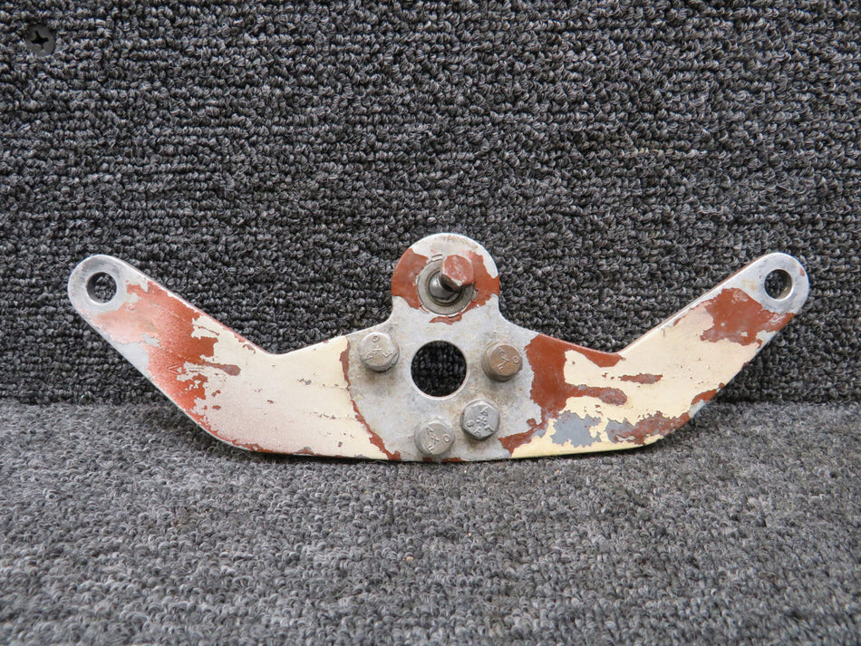 0432166-5 (WEU: 0432012-4) Cessna 152 Elevator Bellcrank Assy (Worn, Corroded)