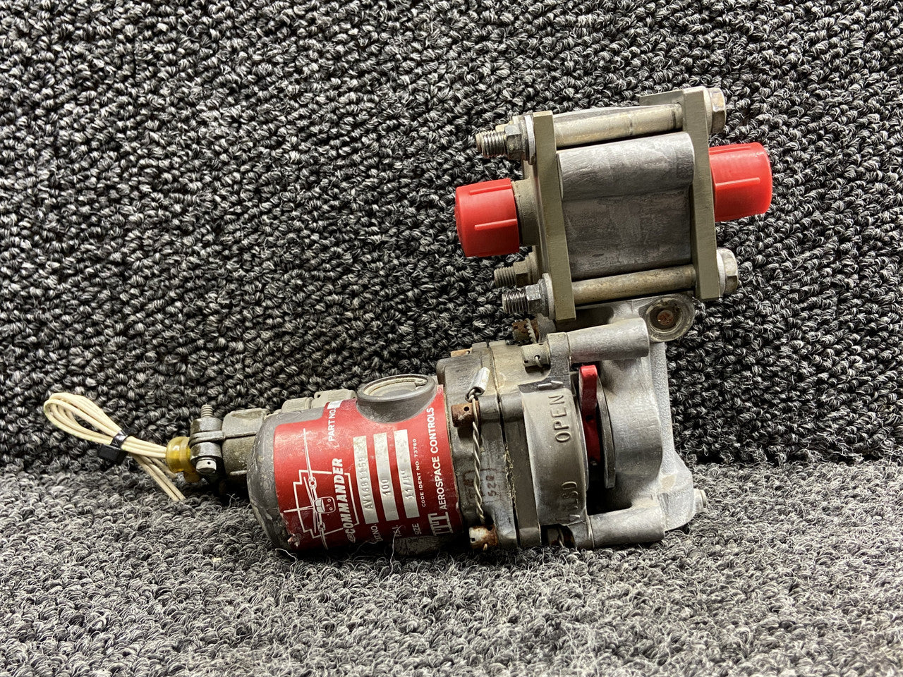 1937ULH 純正タペットリフター 30s サイドバルブ 3630161 (Alt: 630161) ITT Aerospace Fuel Shut Off Valve (28V, 100